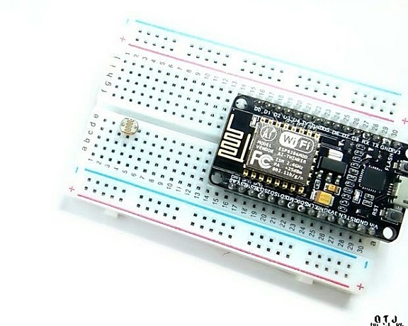 （九）nodemcu初级：光敏电阻的使用