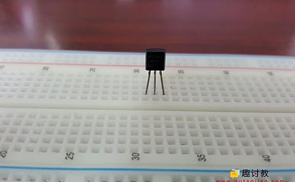 (五)arudino进阶:LM35温度传感器使用方法