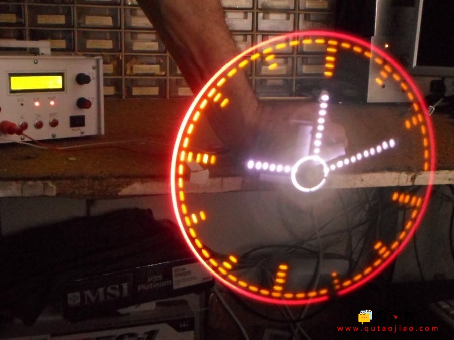 模拟式LED POV时钟