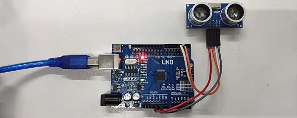 Arduino超声波传感器